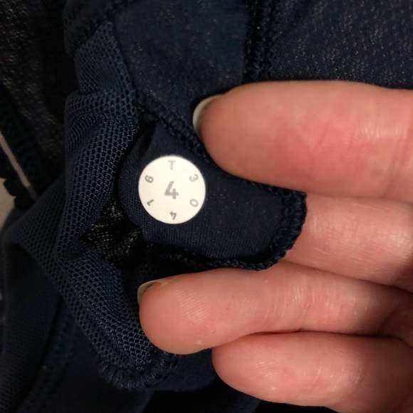 Lululemon Tank Top - Picture 5 of 5